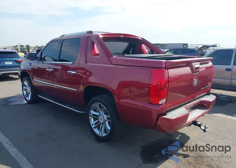 2007 Cadillac Escalade Ext z USA, uszkodzony, nr VIN 3GYFK62887G250614